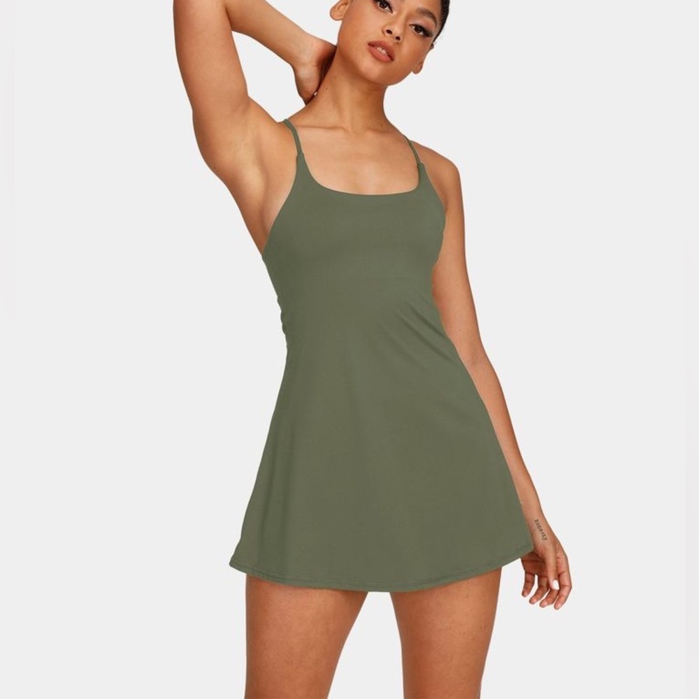 Everyday 2-in-1 Activity Dress with Shorts |
Playground - Moss Green| XL |HALARA